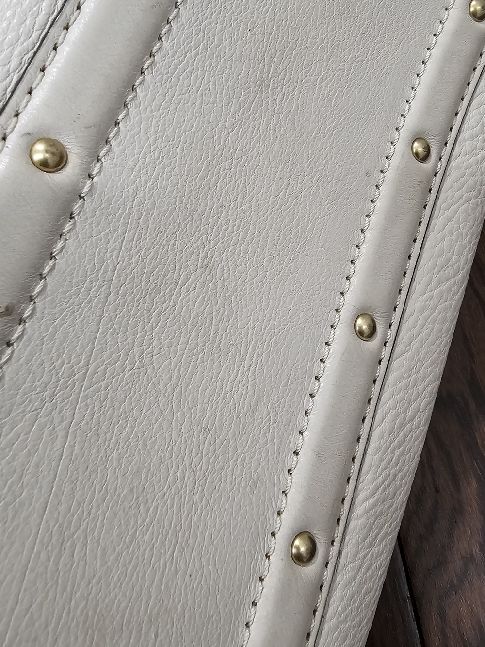 Michael Kors Astor White Pebbled Leather Crossbody Bag - Picture 14 of 14